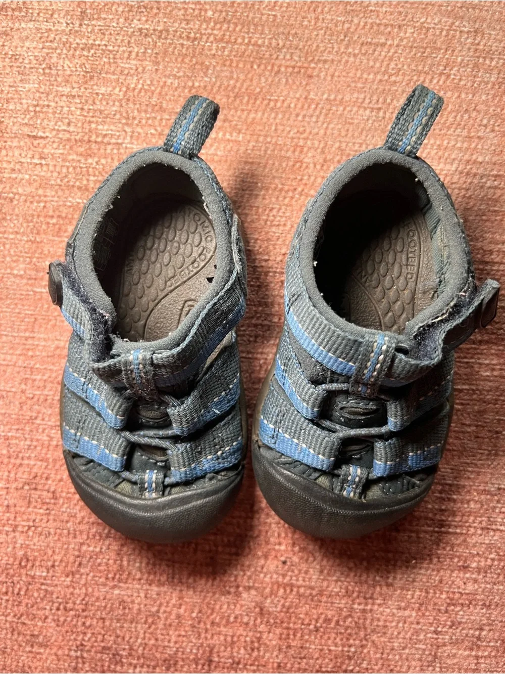 KEEN Infant Toddler Size 4 Blue Closed-Toe Water Sandals Kids Summer Shoes